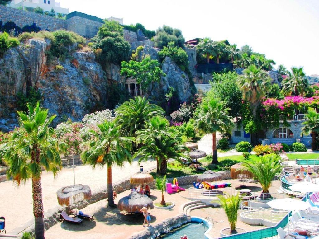 Spa & Thermal Hotel Thermemaris Dalaman Exterior photo